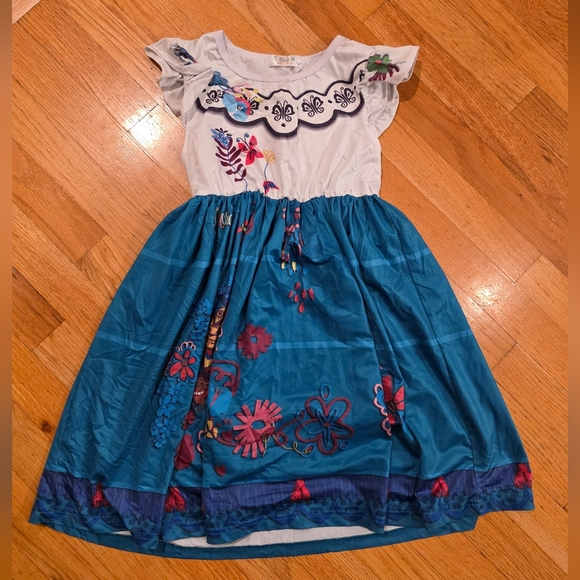 Other - Encanto Dress